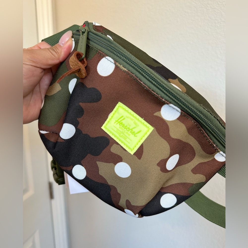 Herschel Camo hip pack